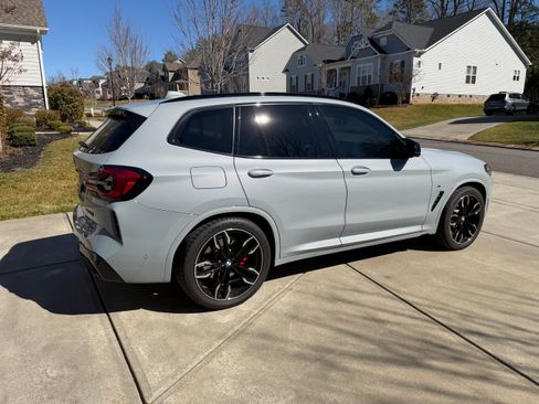 Used 2024 BMW X3 M40i w/ Premium Package image 4