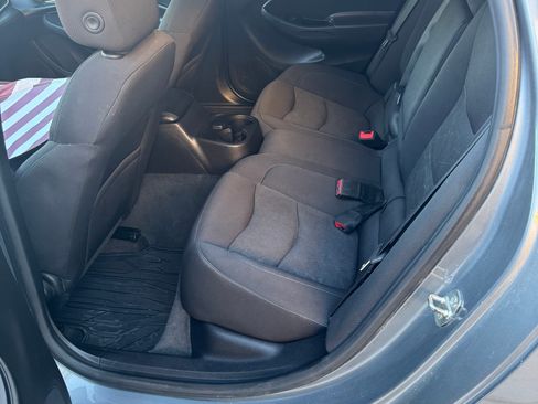 Used 2018 Chevrolet Volt LT FWD image 14