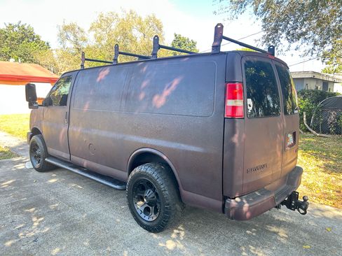 Used 2012 GMC Savana 2500 image 8