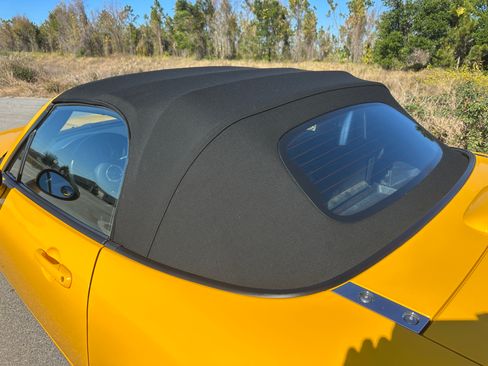 Used 2013 MAZDA MX-5 Miata Sport image 9