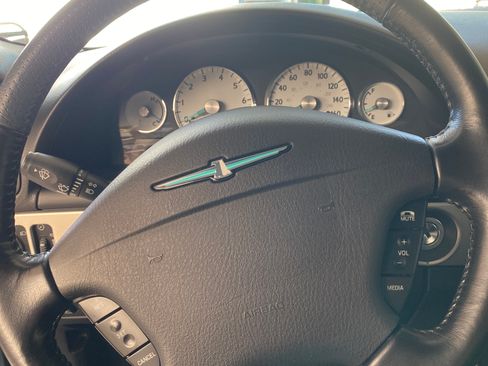 Used 2005 Ford Thunderbird Deluxe image 13
