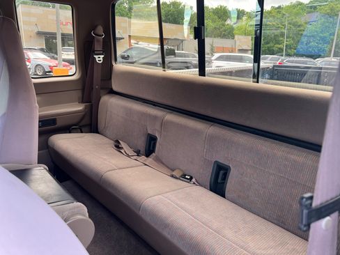Used 1997 Ford F250 2WD SuperCab Heavy Duty image 10