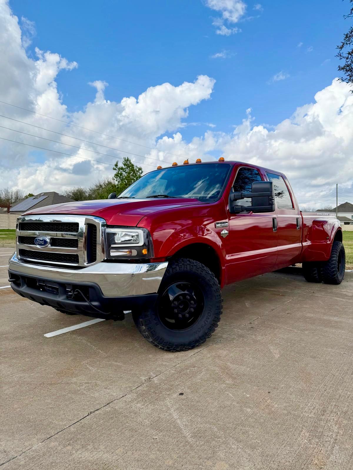 Used 2002 Ford F350 2WD Crew Cab DRW Super Duty image 1