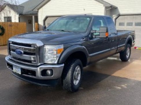 Used 2016 Ford F250 XLT w/ XLT Value Package image 1