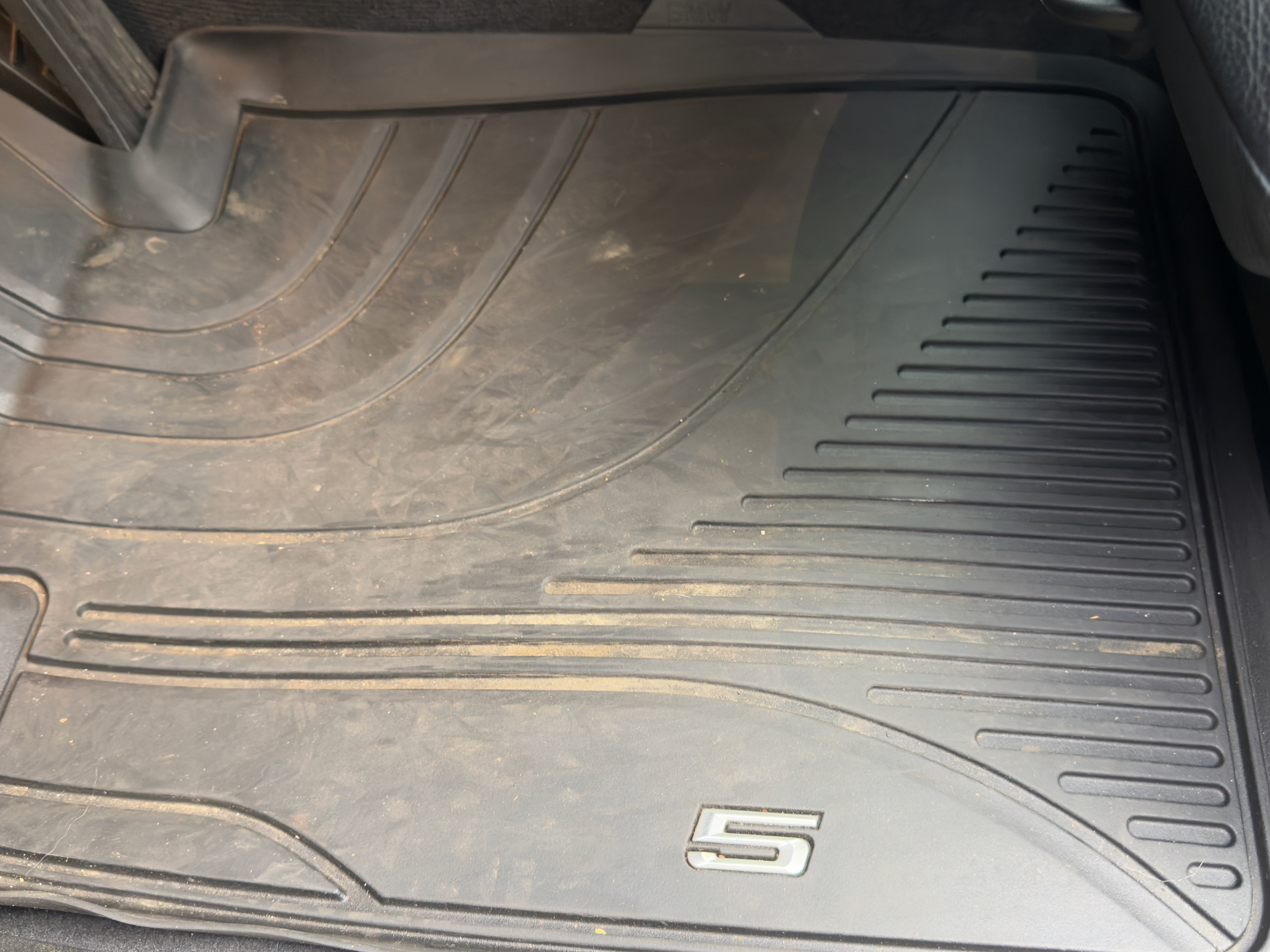 Used 2018 BMW 530i RWD image 19