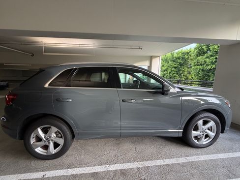 Used 2020 Audi Q3 2.0T Premium Plus w/ Premium Plus Package image 18