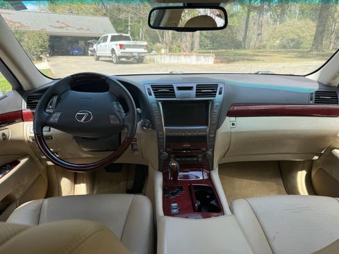 Used 2008 Lexus LS 460 image 15