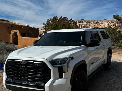 Used 2024 Toyota Tundra Limited w/ TRD Off-Road Package image 20