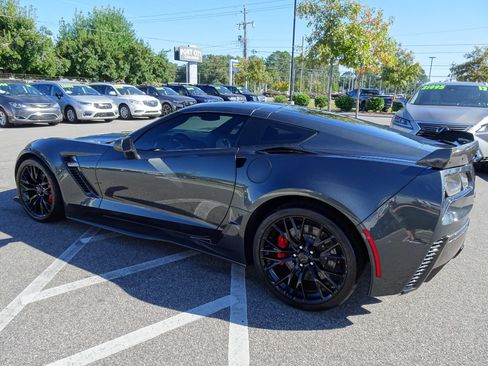 Used 2019 Chevrolet Corvette Z06 image 13
