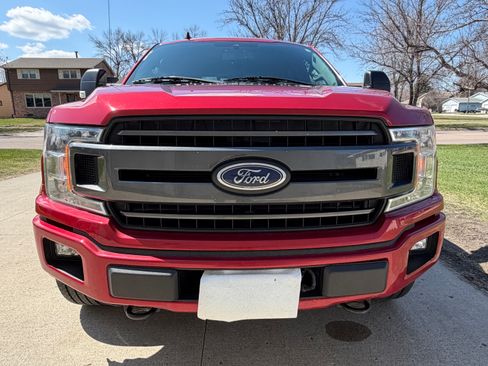 Used 2020 Ford F150 XLT w/ Equipment Group 302A Luxury AWD/4WD image 14