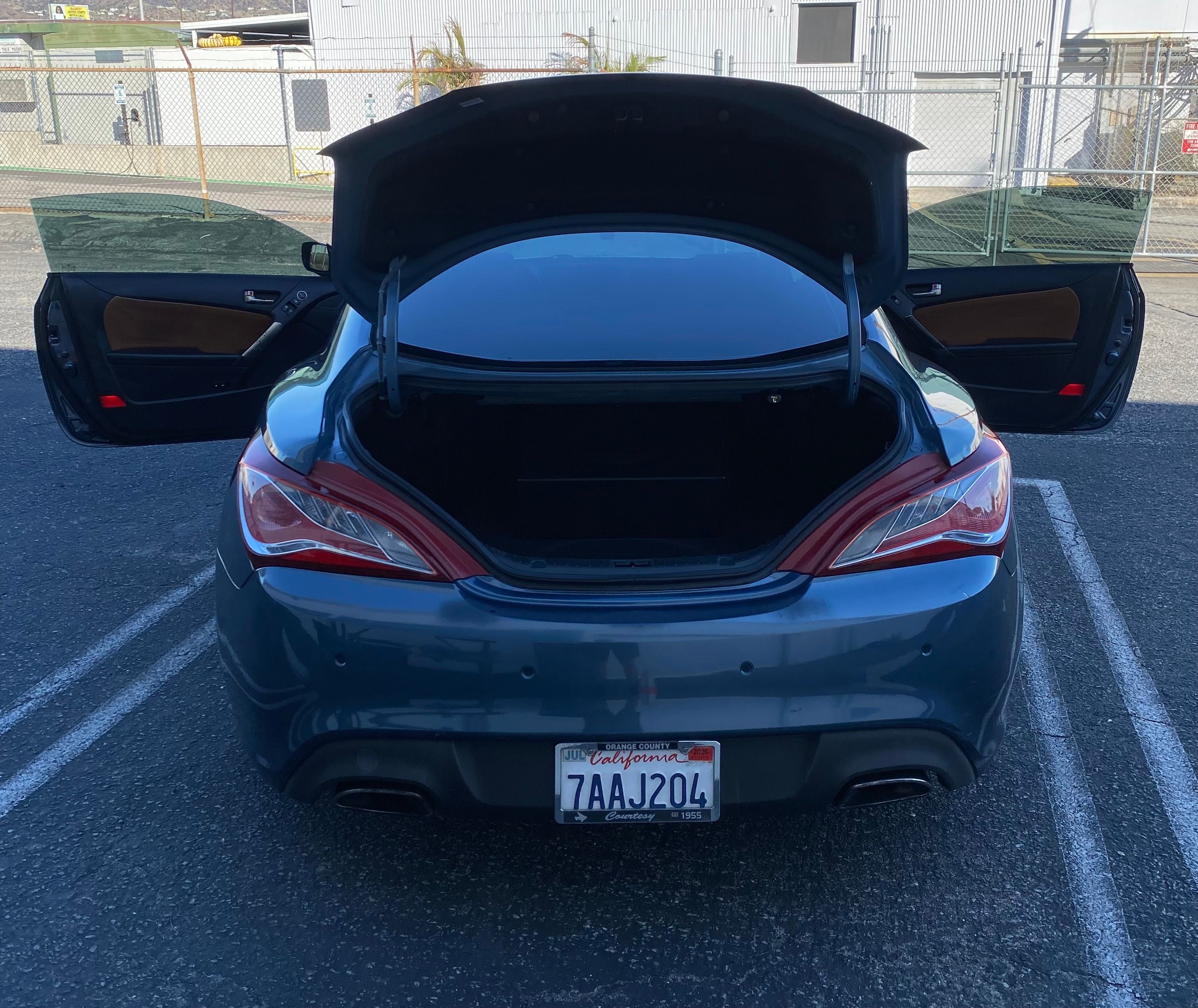 Used 2013 Hyundai Genesis 3.8 RWD image 13