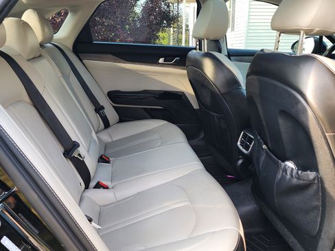 Used 2021 Kia K5 EX image 6