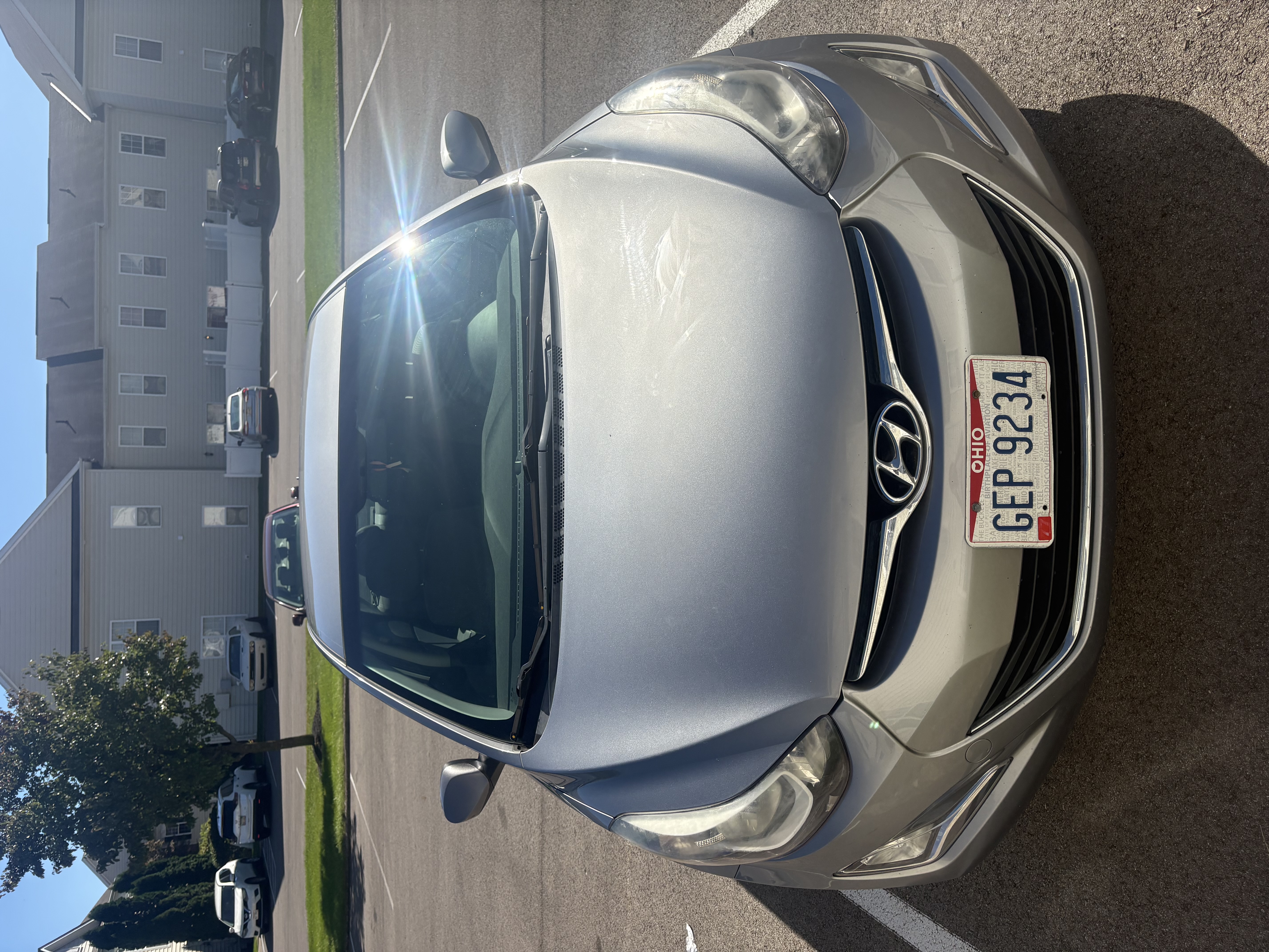 Used 2014 Hyundai Elantra SE w/ Option Group 02 FWD image 1