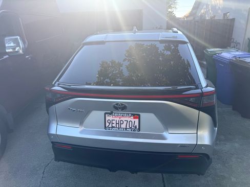 Used 2023 Toyota bZ4X XLE Sport Utility 4D w/ Weather Package image 16