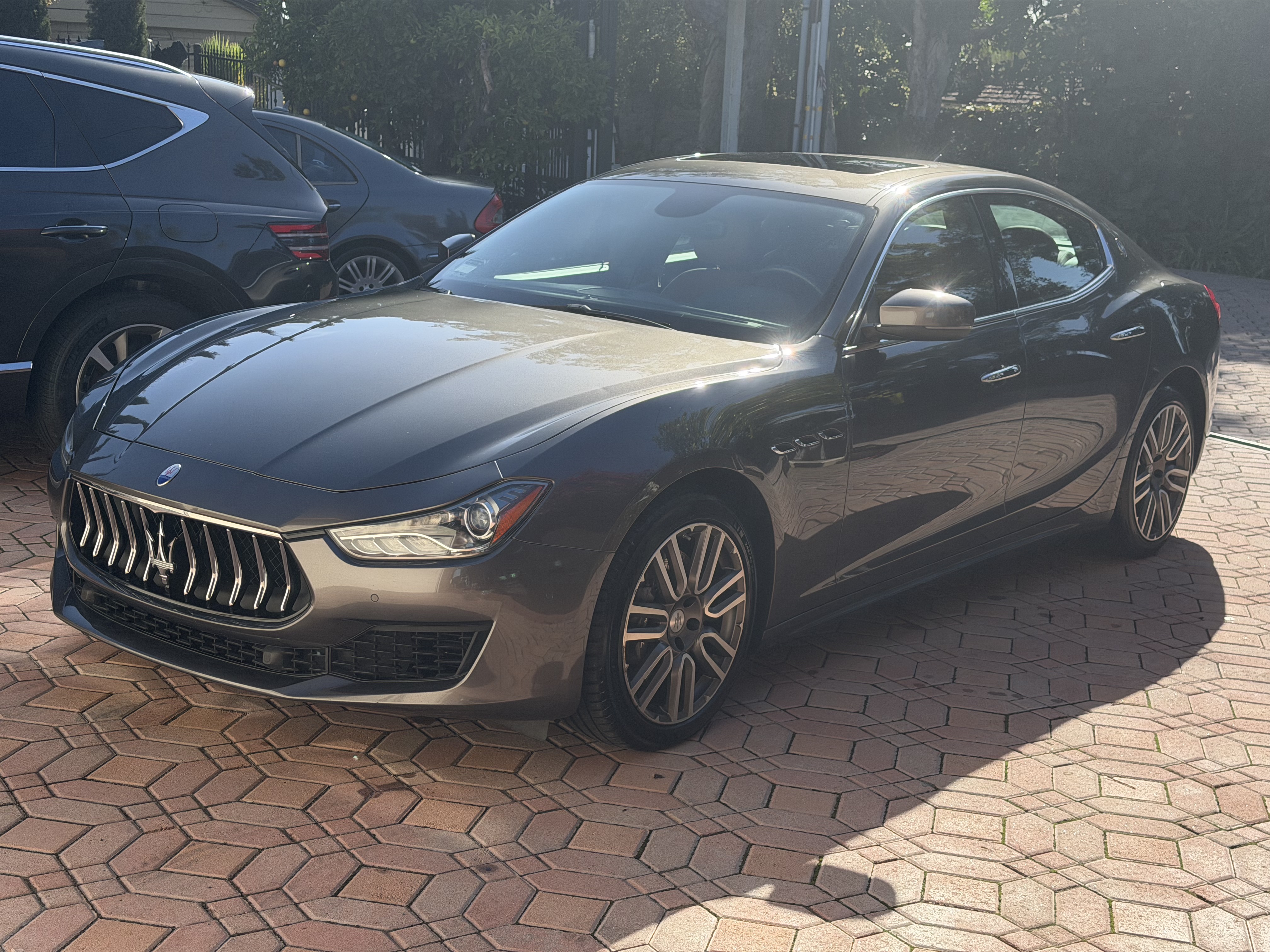 Used 2018 Maserati Ghibli S RWD image 1