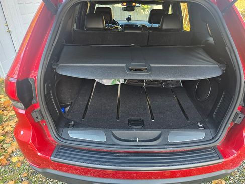 Used 2017 Jeep Grand Cherokee Trailhawk w/ Trailhawk Luxury Group image 18