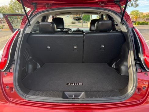 Used 2016 Nissan Juke SL image 12