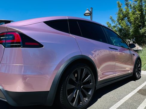Used 2023 Tesla Model X AWD/4WD image 6