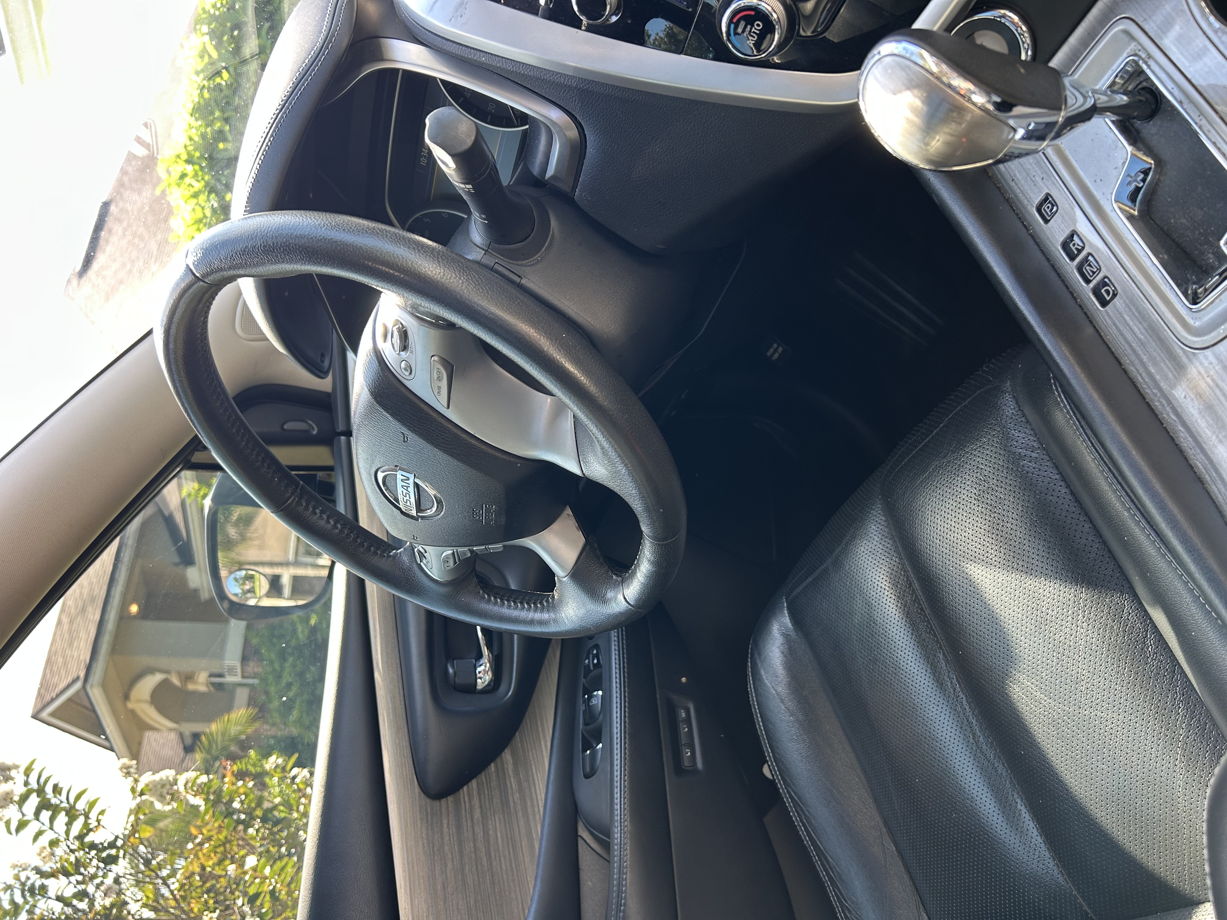 Used 2016 Nissan Murano Platinum w/ Platinum Technology Package FWD image 9