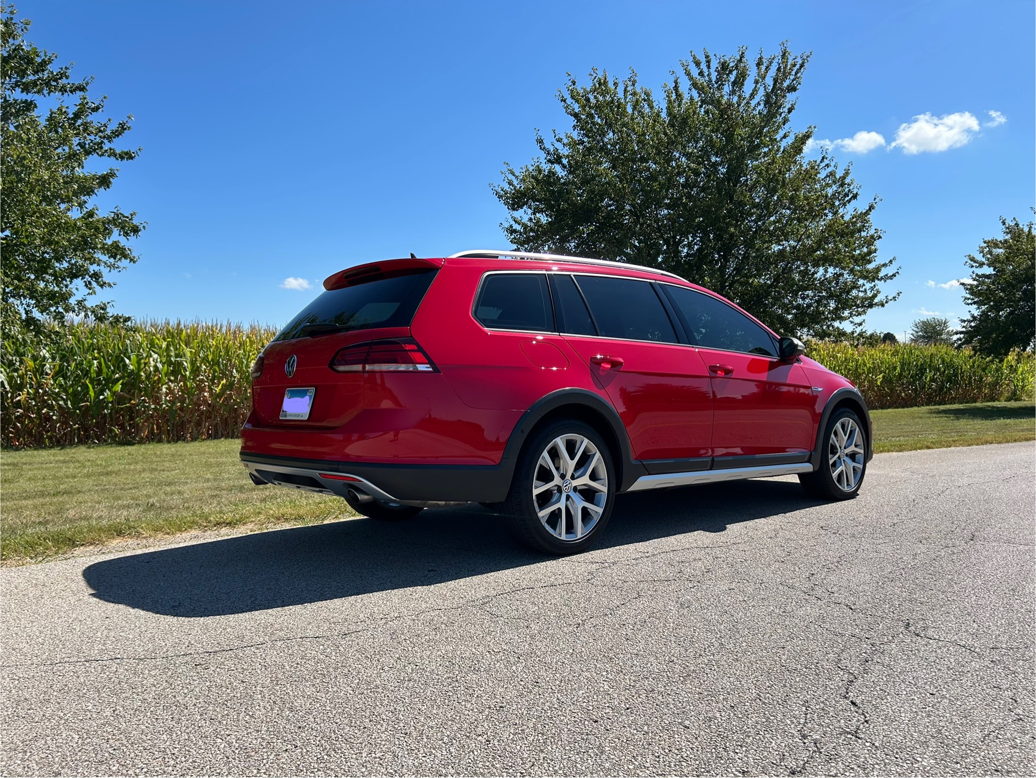 Used 2019 Volkswagen Golf Alltrack SE AWD/4WD image 4