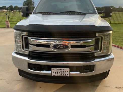 Used 2017 Ford F250 XL w/ STX Appearance Package image 1