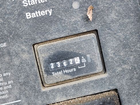 Used 1998 Dodge B3500 image 8