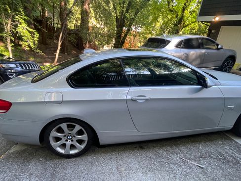 Used 2009 BMW 328i xDrive Coupe AWD/4WD image 12