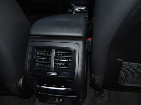 Used 2020 BMW X4 xDrive30i w/ M Sport Package 2 image 16