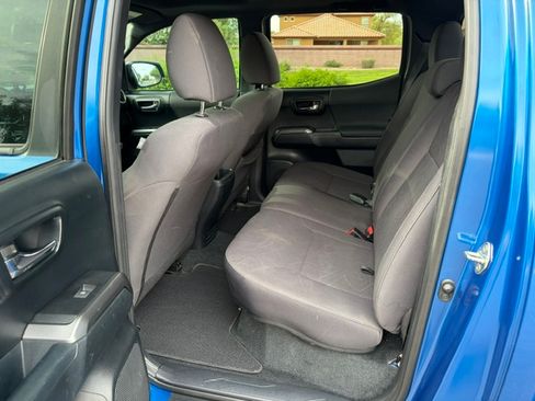 Used 2016 Toyota Tacoma TRD Sport RWD image 13
