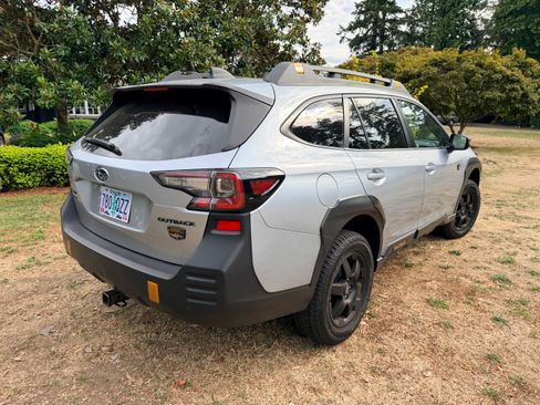 Used 2023 Subaru Outback Wilderness AWD/4WD image 8
