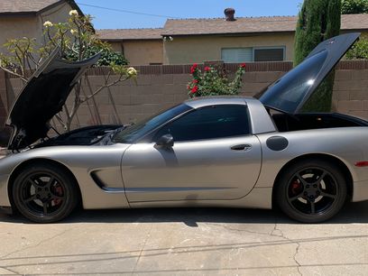 Used 2001 Chevrolet Corvette Coupe w/ Preferred Equipment Group2