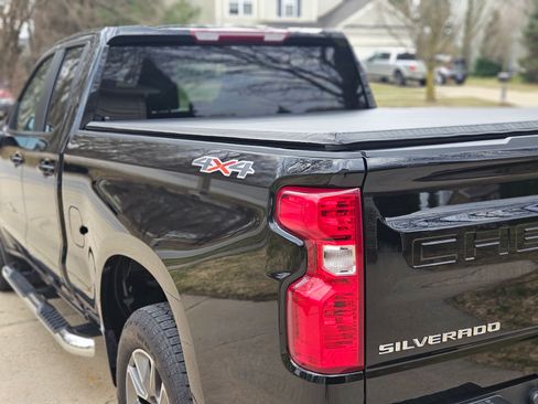 Used 2022 Chevrolet Silverado 1500 LT image 6