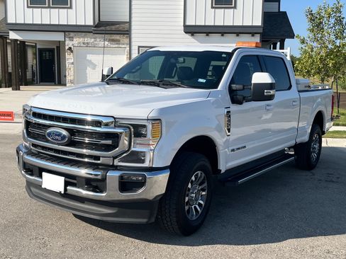 Used 2022 Ford F250 Lariat w/ Lariat Ultimate Package image 5