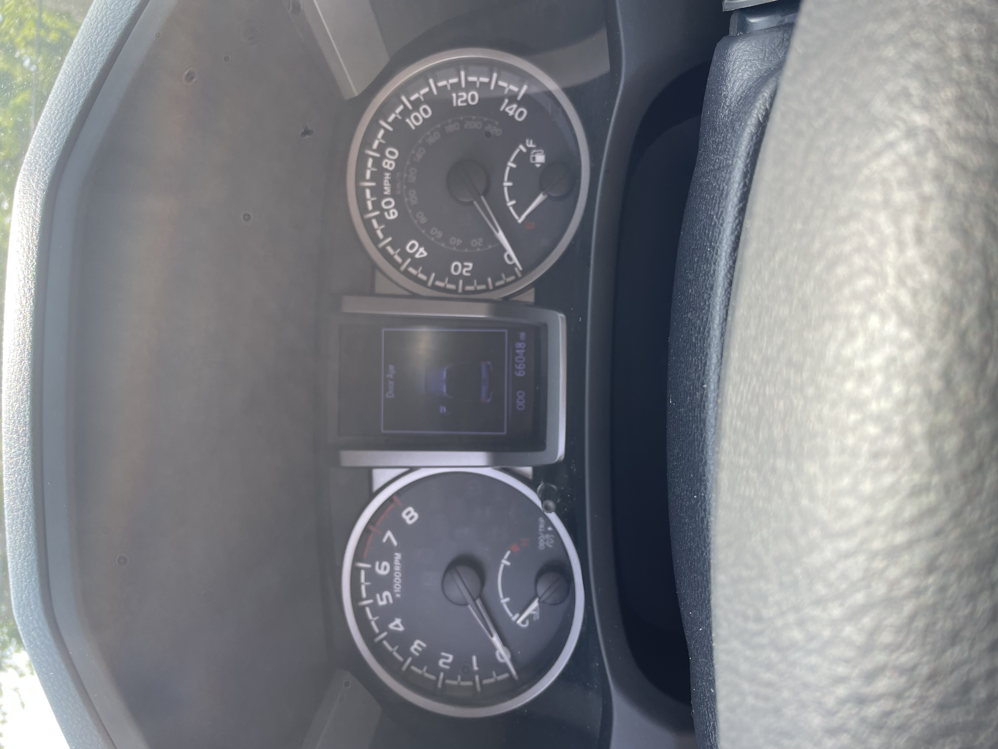 Used 2018 Toyota Tacoma SR5 RWD image 13
