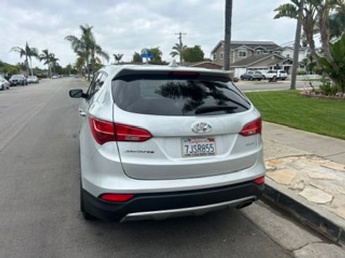 Used 2014 Hyundai Santa Fe Sport FWD image 4