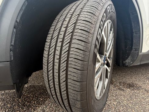 Used 2021 Ford Escape SEL image 13