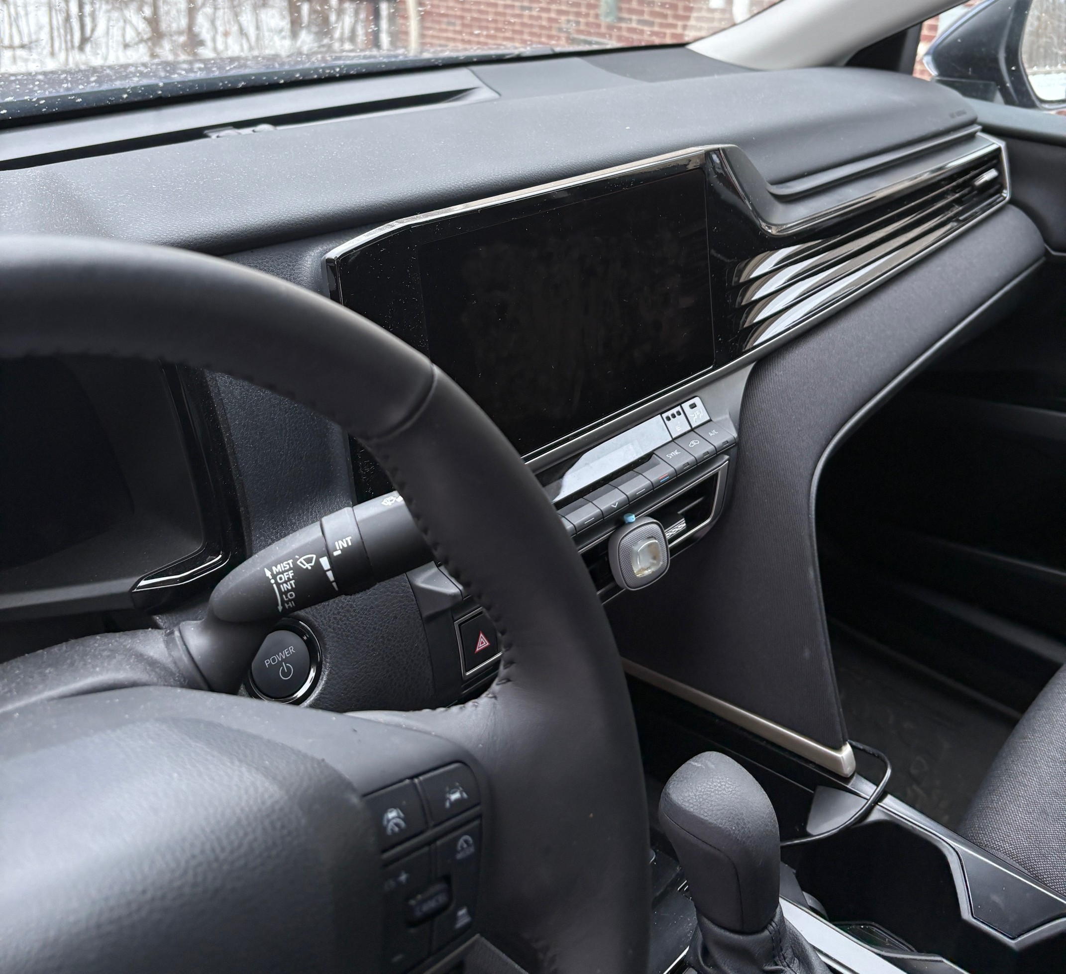 Used 2025 Toyota Camry LE w/ Convenience Package AWD/4WD image 2