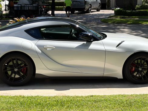Used 2022 Toyota Supra Premium w/ Driver Assist Package RWD image 2