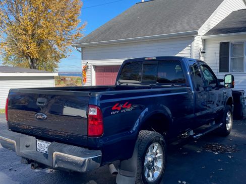 Used 2009 Ford F350 XLT image 5