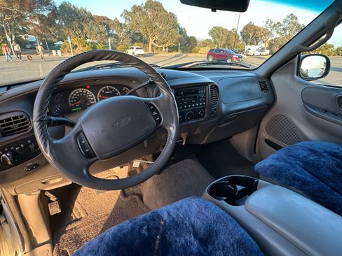 Used 2001 Ford F150 4x4 SuperCab image 2