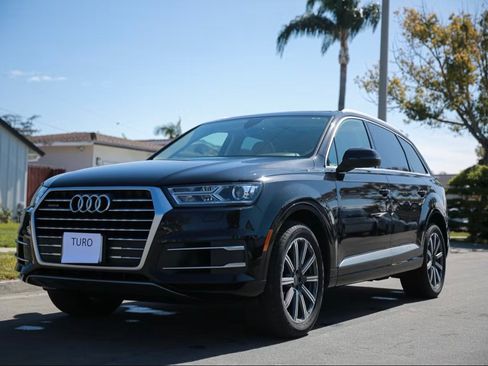 Used 2018 Audi Q7 3.0T Premium Plus AWD/4WD image 9