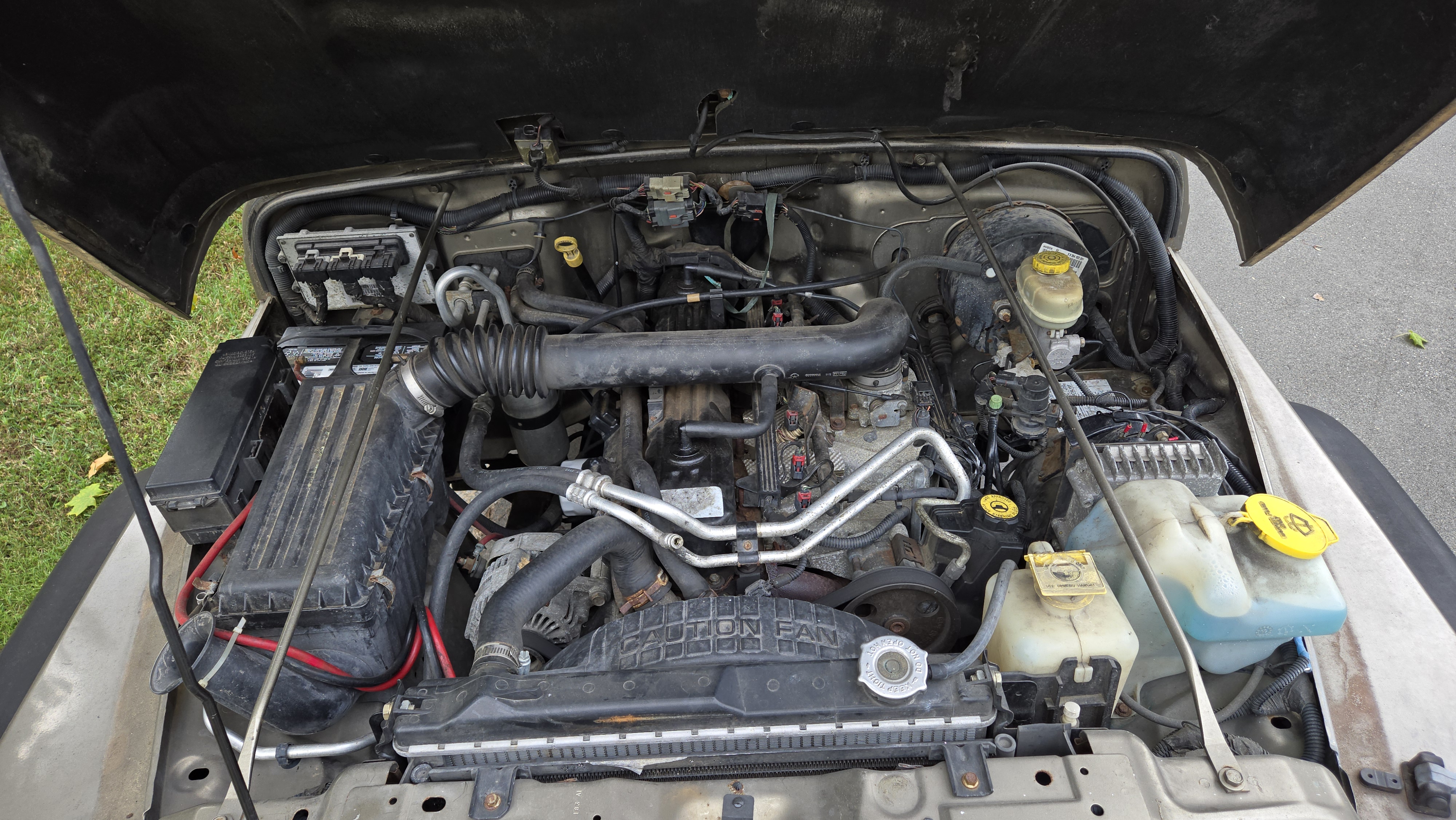 Used 2004 Jeep Wrangler 4WD image 10