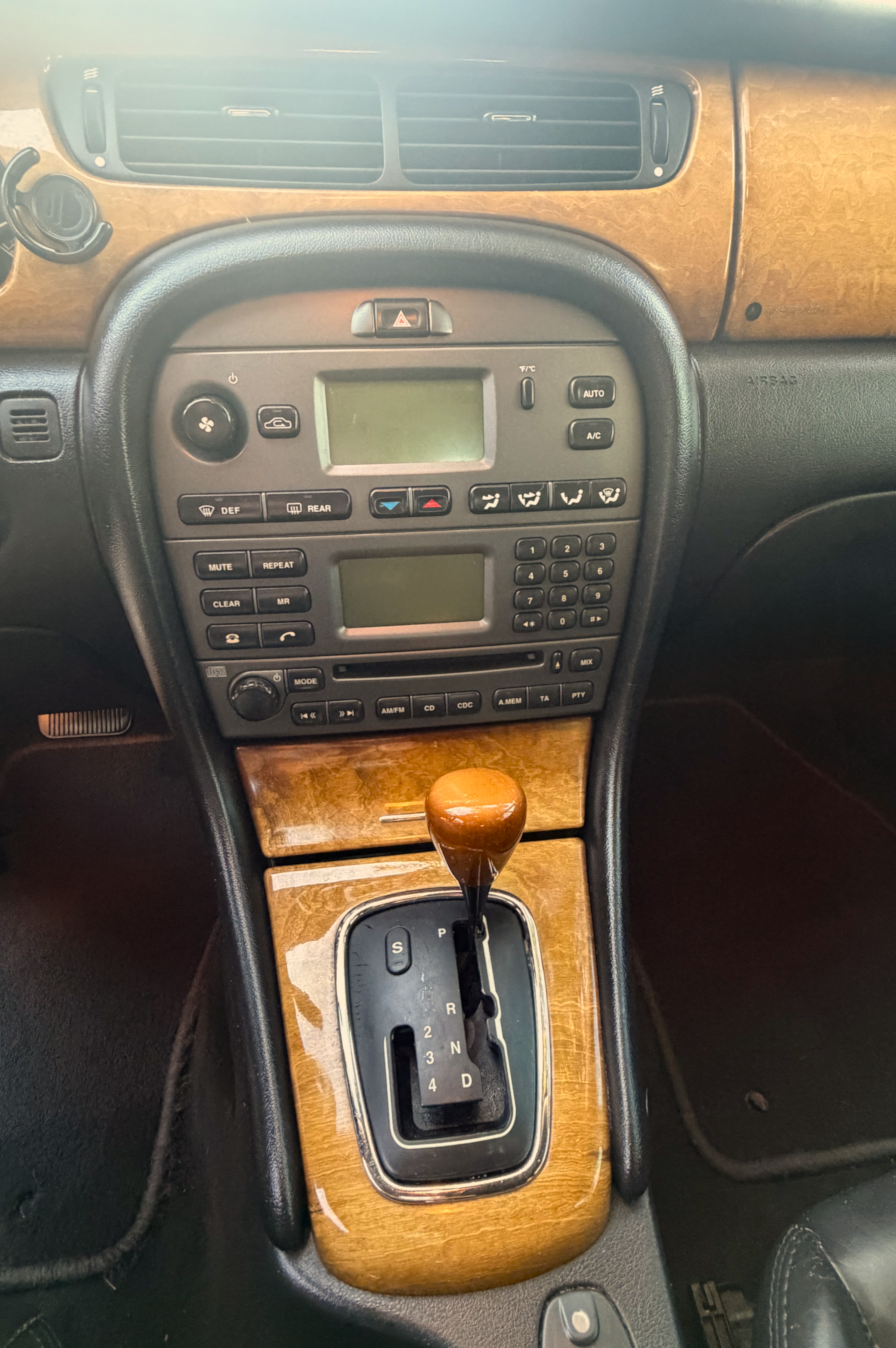 Used 2004 Jaguar X-TYPE 3.0 AWD/4WD image 4