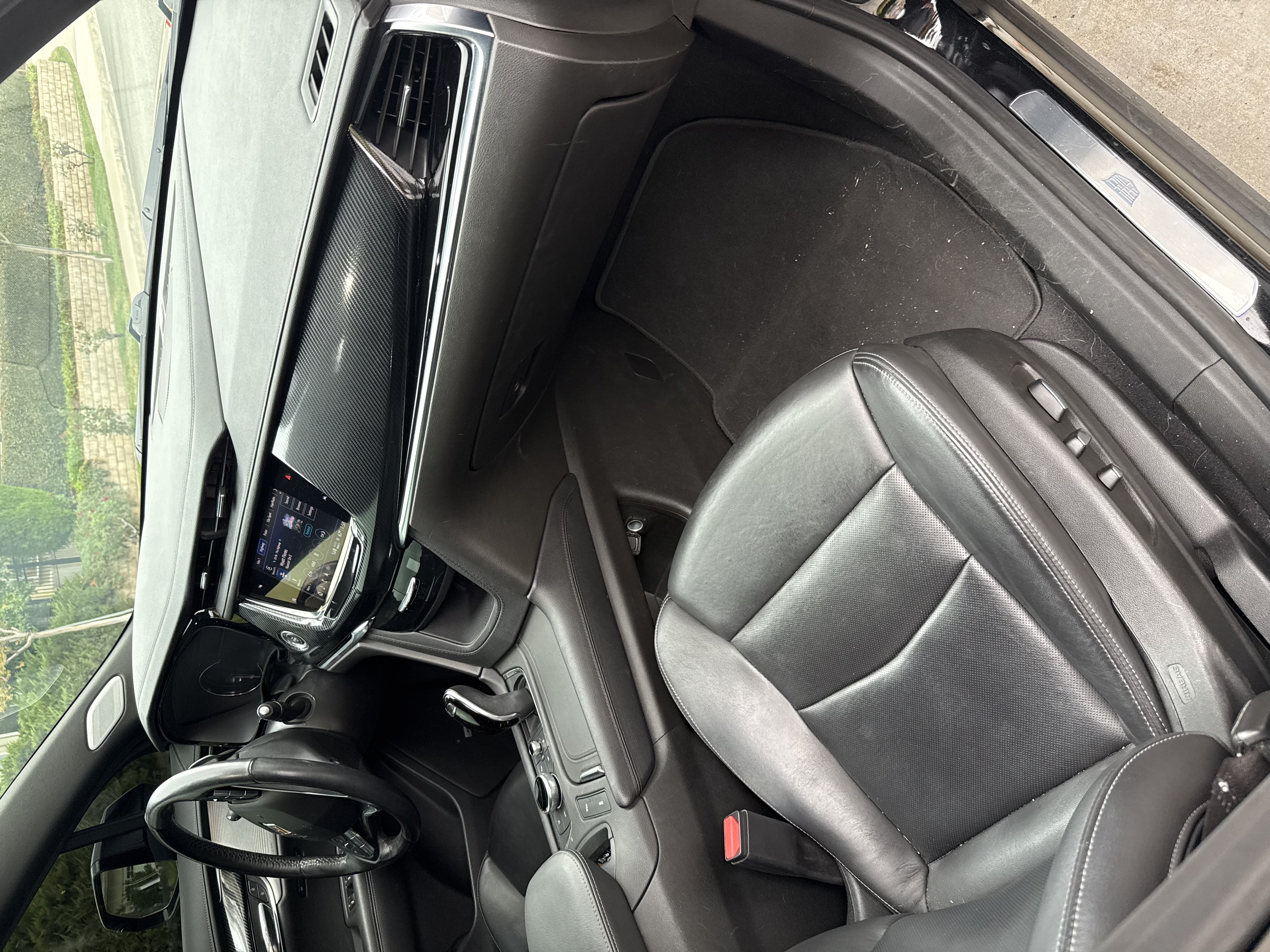 Used 2023 Cadillac XT6 Premium Luxury FWD image 17