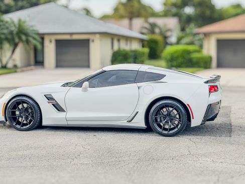 Used 2018 Chevrolet Corvette Grand Sport RWD image 15