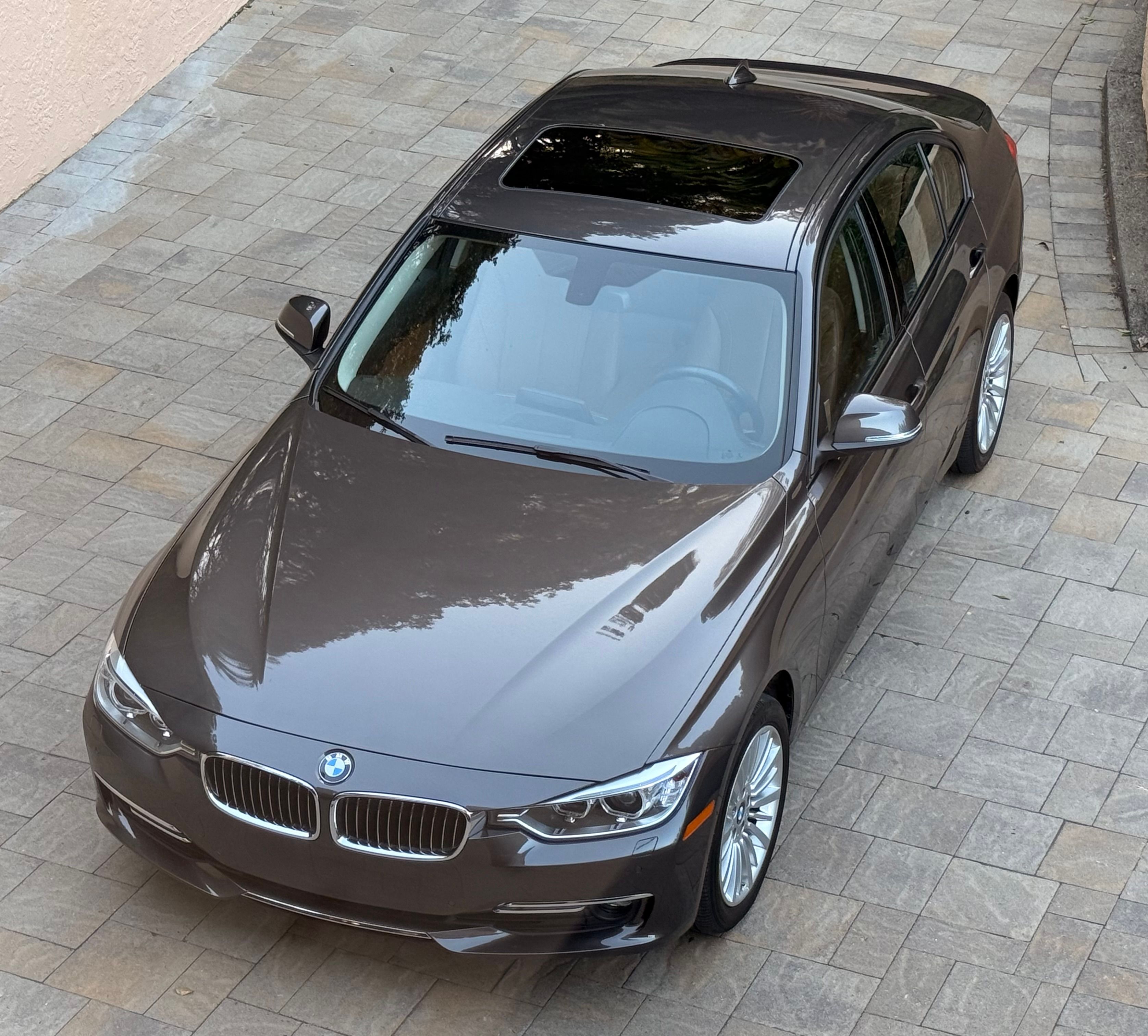 Used 2015 BMW 335i xDrive Sedan AWD/4WD image 4