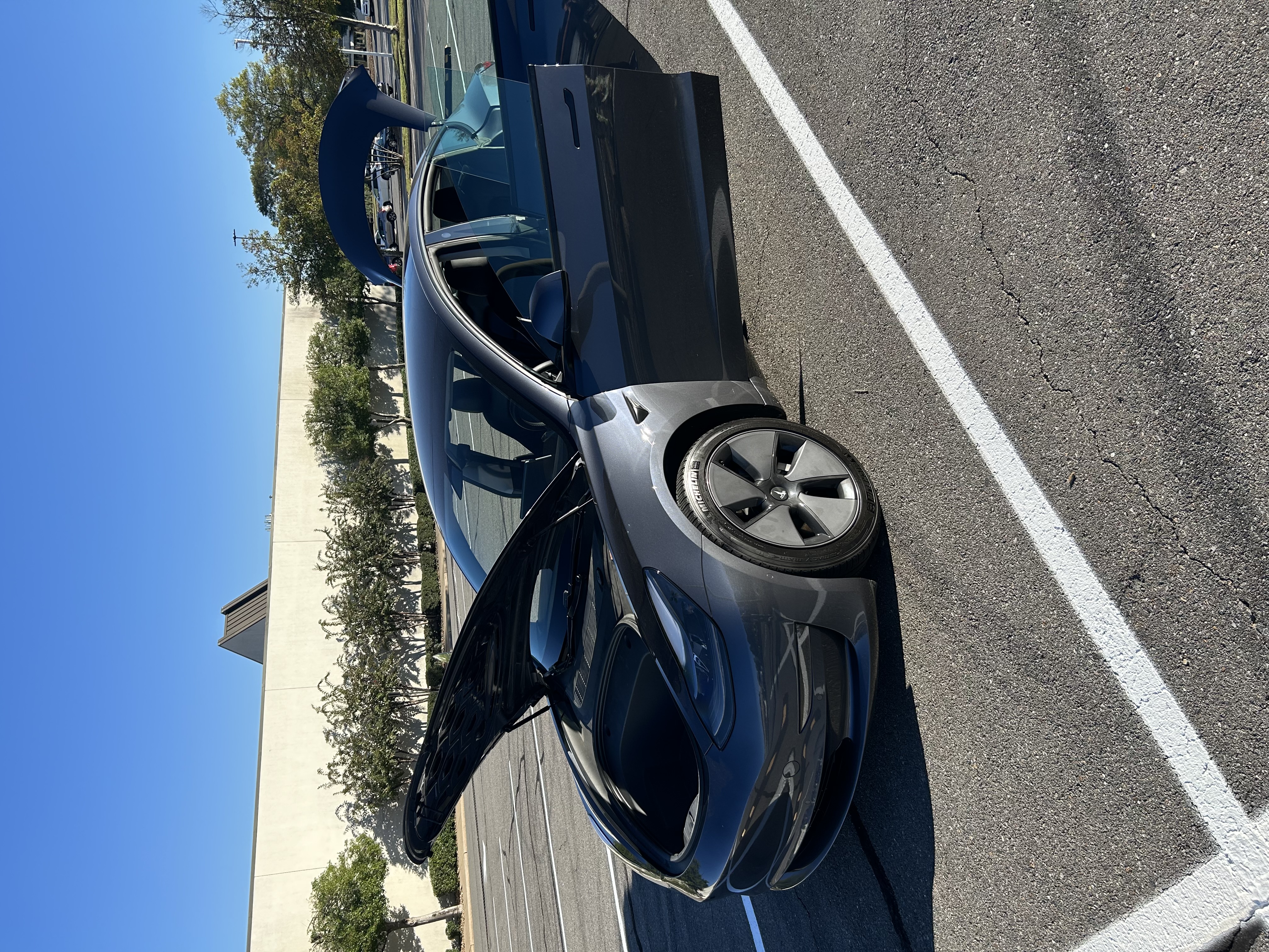 Used 2021 Tesla Model 3 Long Range AWD/4WD image 5