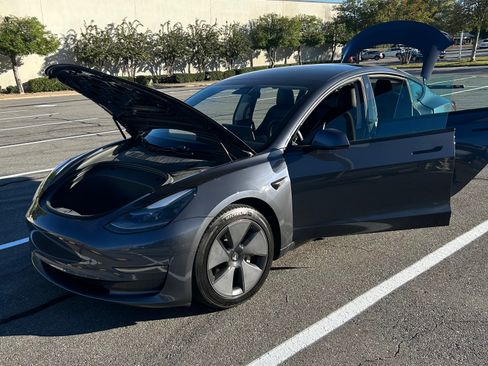 Used 2021 Tesla Model 3 Long Range image 5