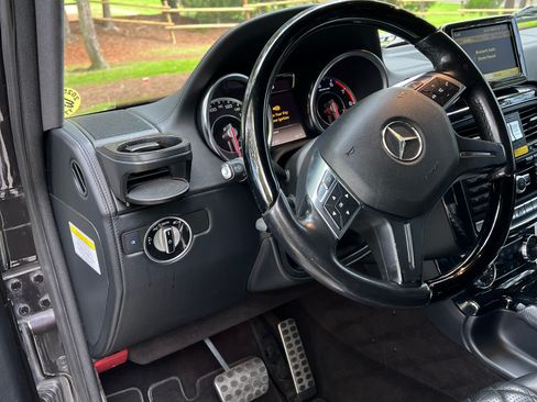 Used 2013 Mercedes-Benz G 63 AMG 4MATIC image 14