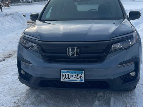 Used 2022 Honda Pilot Sport image 11